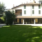 Pensión Cantoni 4*