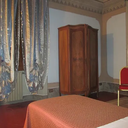 Gasthuis Cantoni 4*